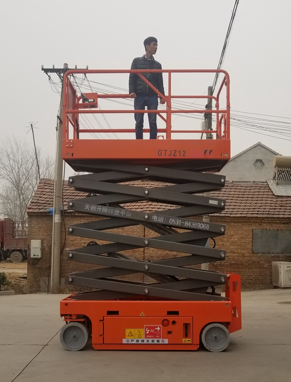 小型升降平臺廣泛應用于哪里呢？